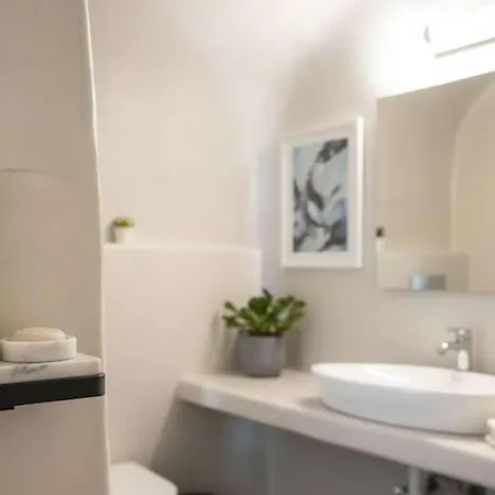 Artemis Sunset Santorini Rooftop Jacuzzi View Holiday home *