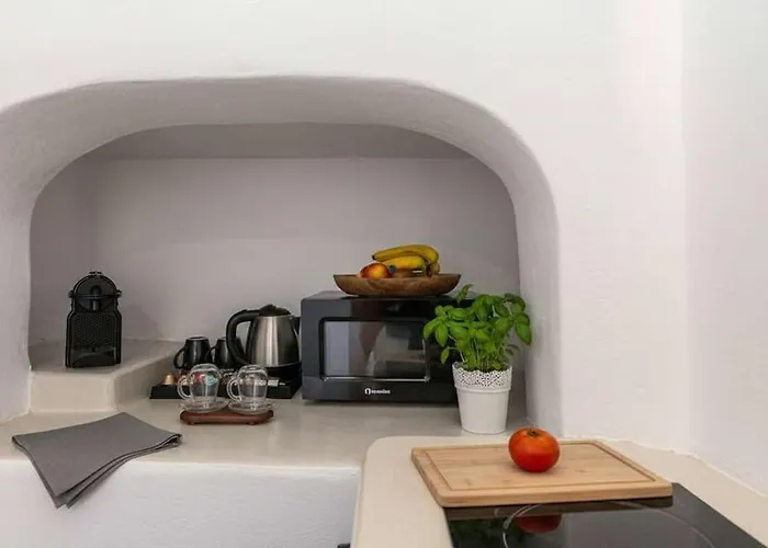 Artemis Sunset Santorini Rooftop Jacuzzi View *