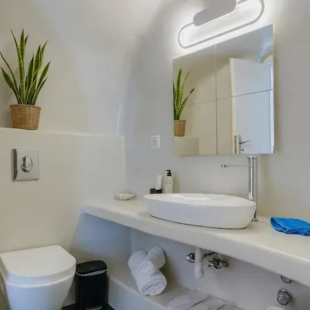 Сasa de vacaciones Artemis Sunset Santorini Rooftop Jacuzzi View