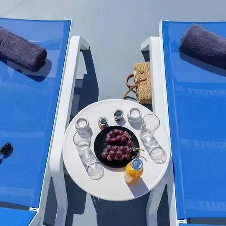 Сasa de vacaciones Artemis Sunset Santorini Rooftop Jacuzzi View Fira (Santorini)